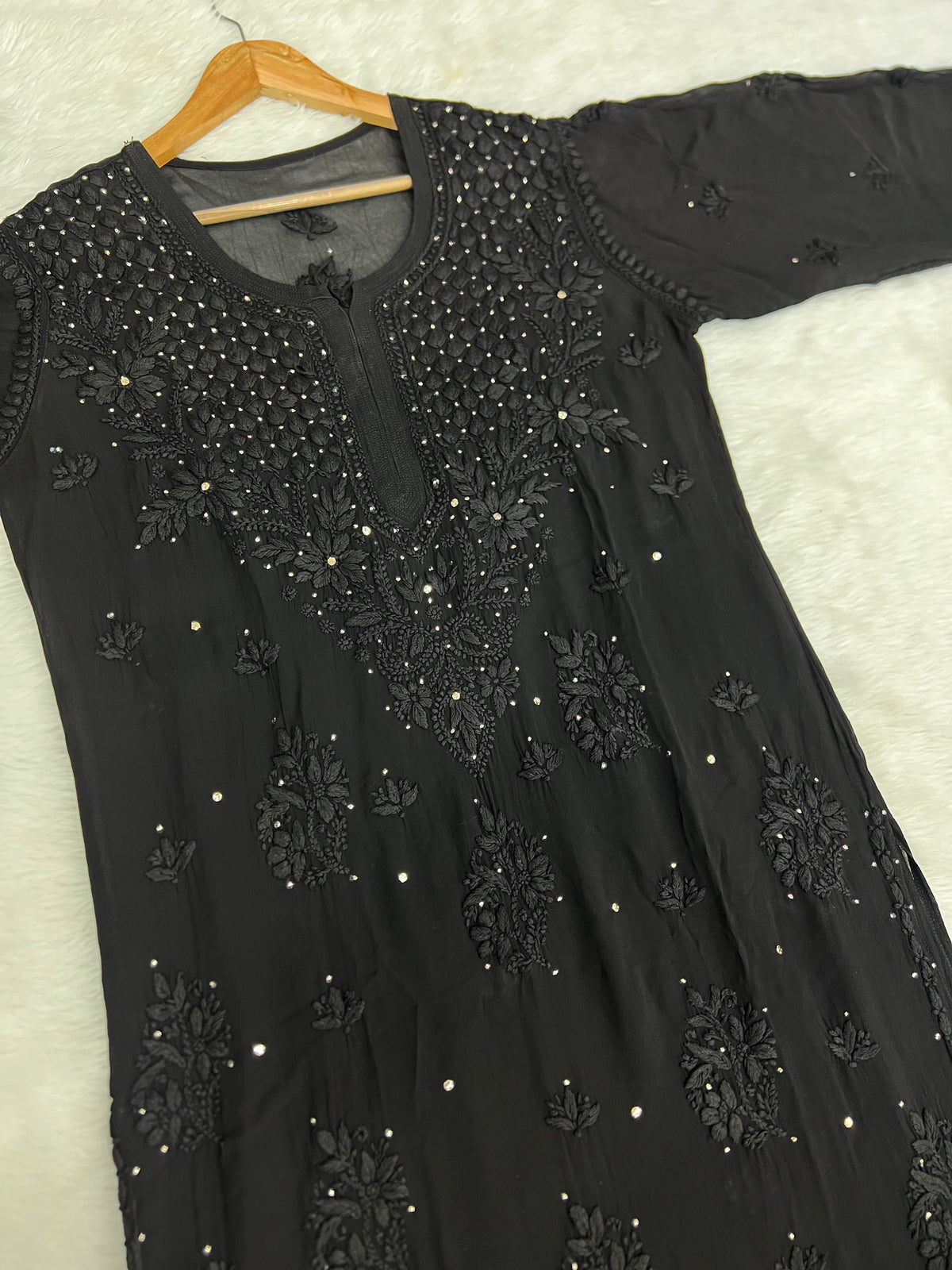 Muqaish Work Viscose Chikankari Kurta – Premium Lucknowi Craftsmanship