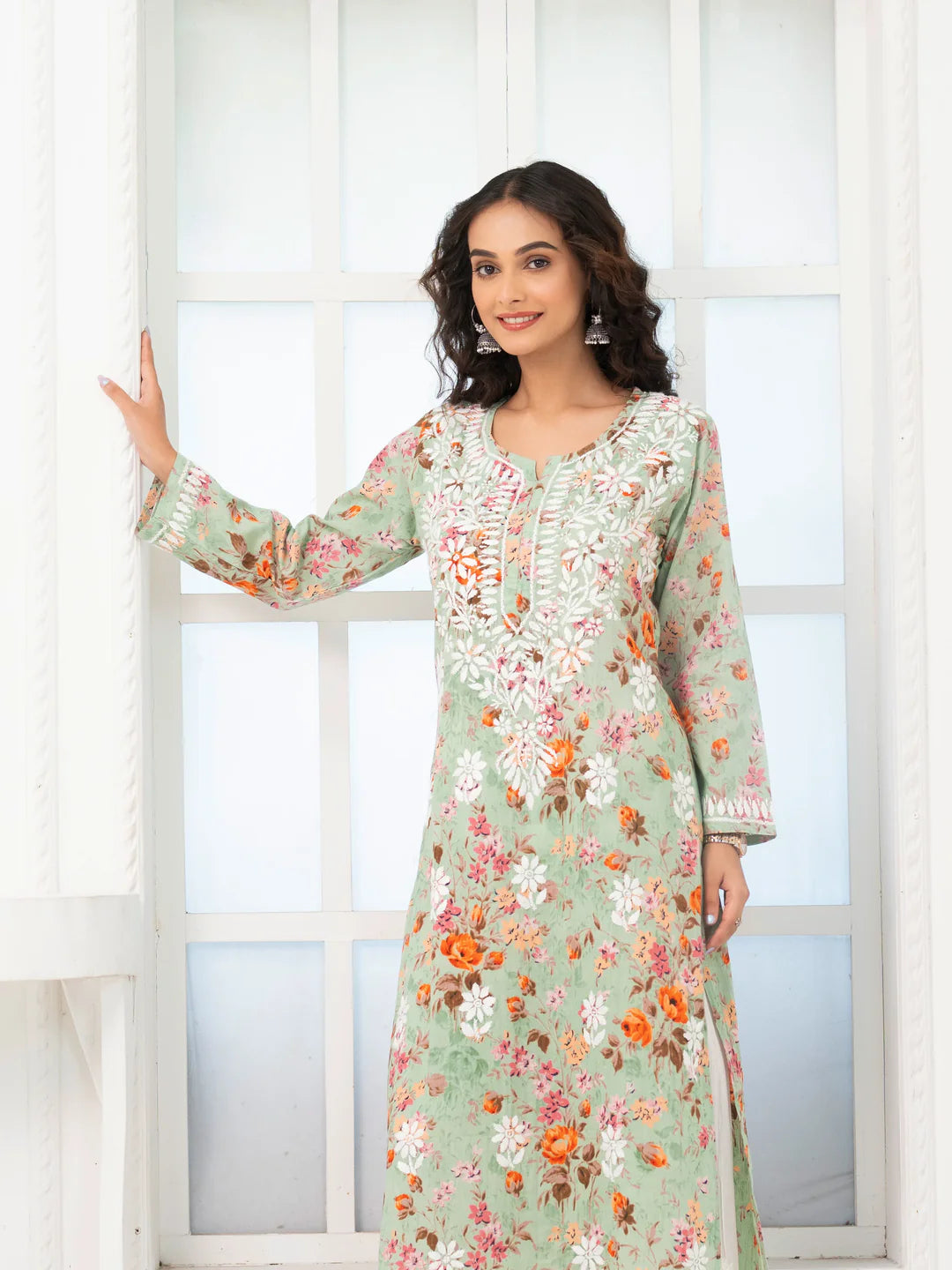 Mul Cotton Chikankari Kurti
