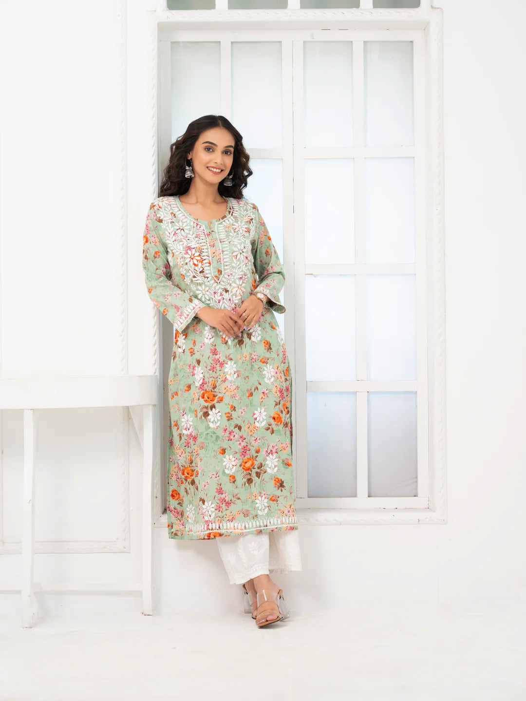 Mul Cotton Chikankari Kurti
